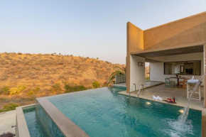 StayVista's Sage Scenery - Mountain-View Villa with Infinity Pool & Terrace